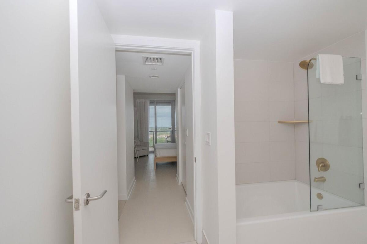 Apartamento 2B 2B Luxury Ocean Views Apt In Hallandale Beach Exterior foto